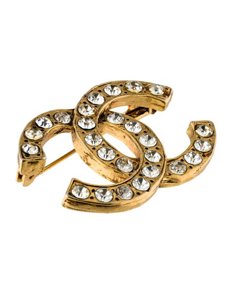 chanel cc crystal brooch|chanel brooch price.